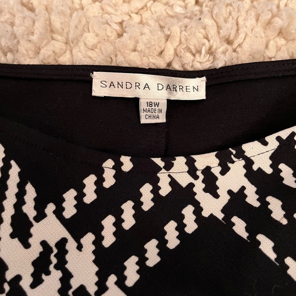 Sandra Derran size 18 W dress - Picture 4 of 4